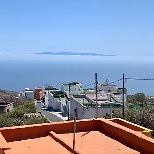 Naomi's House , Fasnia España